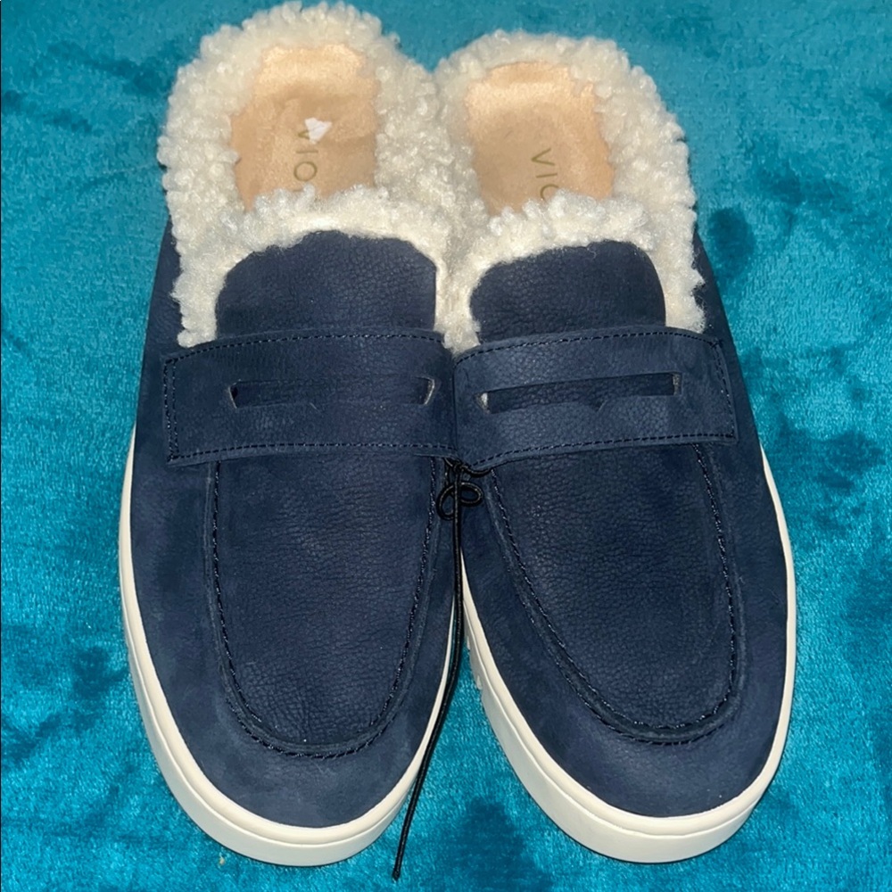 Vionic Uptown Mule Faux Fur Blue Size 6.5 Suede